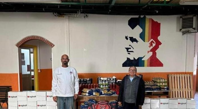 Pisa Ovest e Magistratura Satiri donano al quartiere Cep panettoni AGBALT e generi alimentari